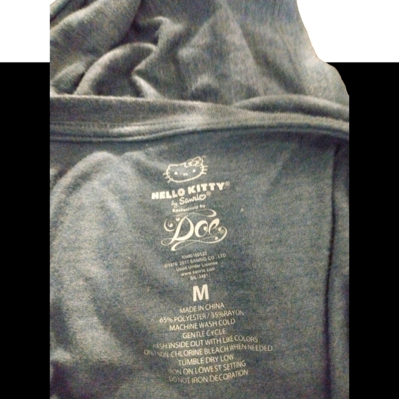 Sanrio Hello Kitty exclusive by Doe Open Shoulder Blue Soft Long Sleeve Tee M - Picture 6 of 6